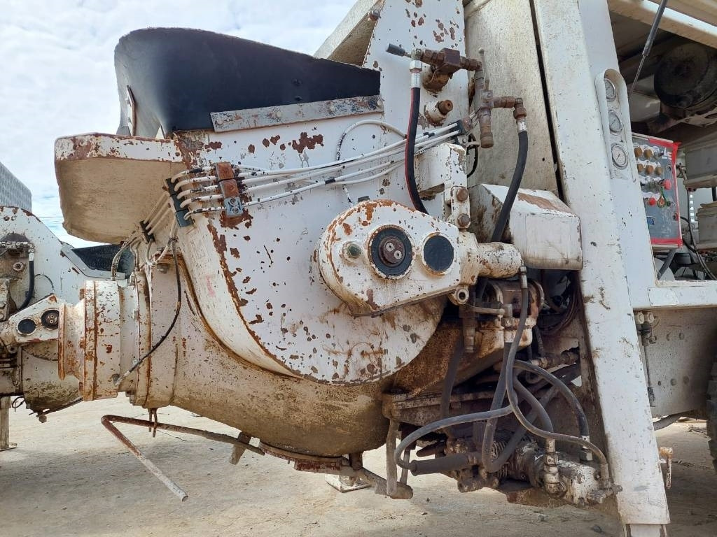 Utranazz SCM80C  - Stacionarna pumpa za beton: slika 4 Utranazz SCM80C  - Stacionarna pumpa za beton: slika 4