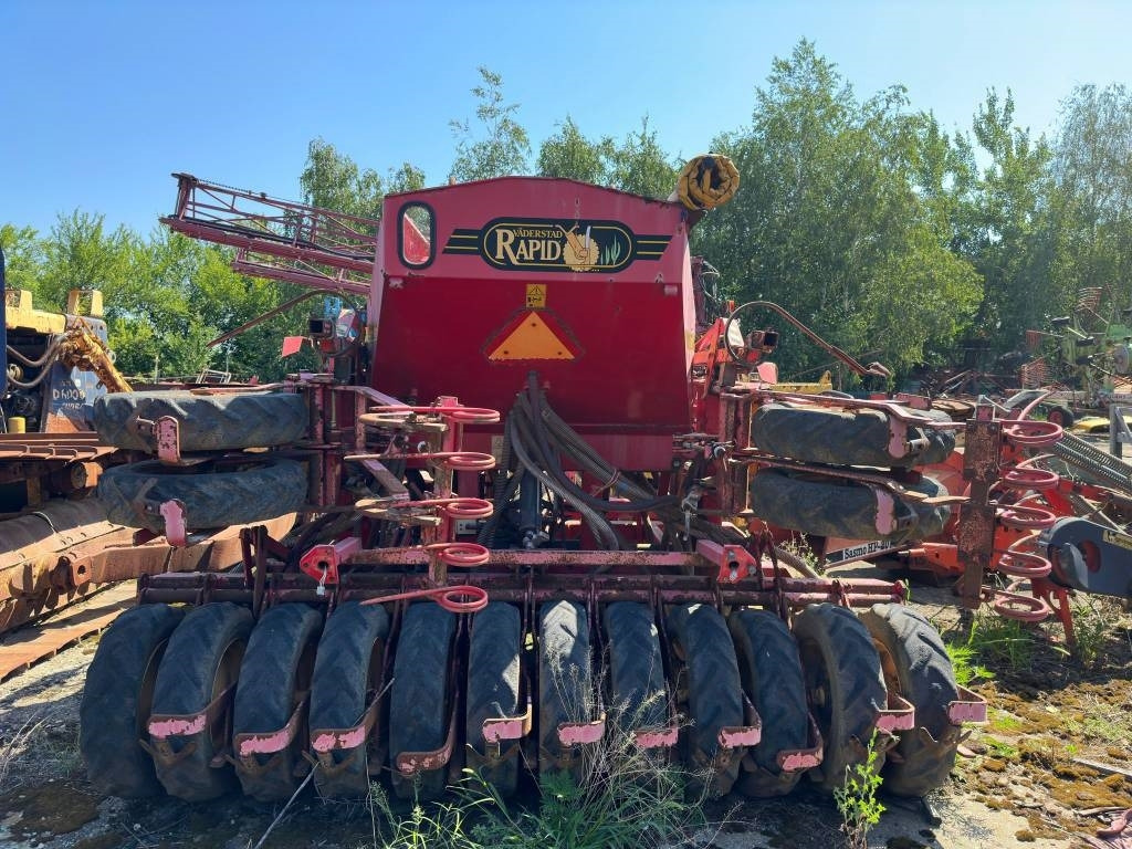 Vaderstad Rapid400F - Kombinovana mašina za setvu: slika 5 Vaderstad Rapid400F - Kombinovana mašina za setvu: slika 5