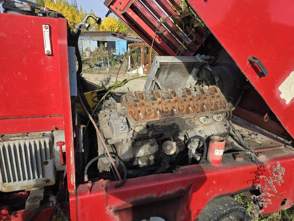 Wirtgen W 600 DC FOR PARTS - Asfaltni finišer: slika 5 Wirtgen W 600 DC FOR PARTS - Asfaltni finišer: slika 5