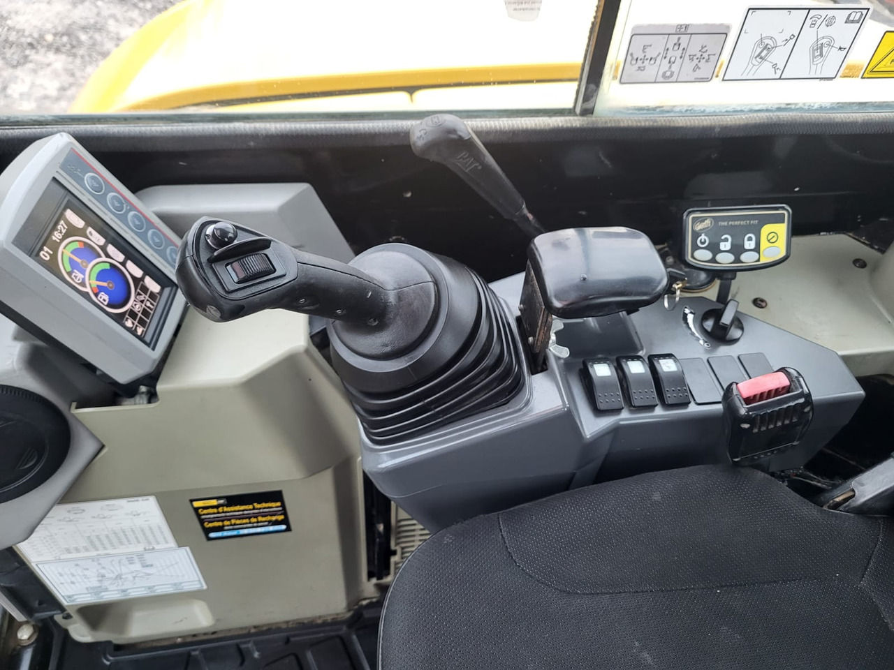 CATERPILLAR 305E CR - Mini bager: slika 3 CATERPILLAR 305E CR - Mini bager: slika 3