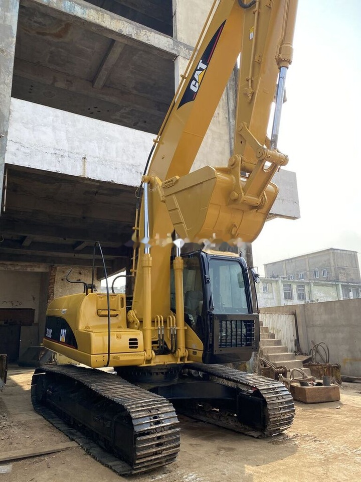 Caterpillar 320C - Bager guseničar: slika 1 Caterpillar 320C - Bager guseničar: slika 1