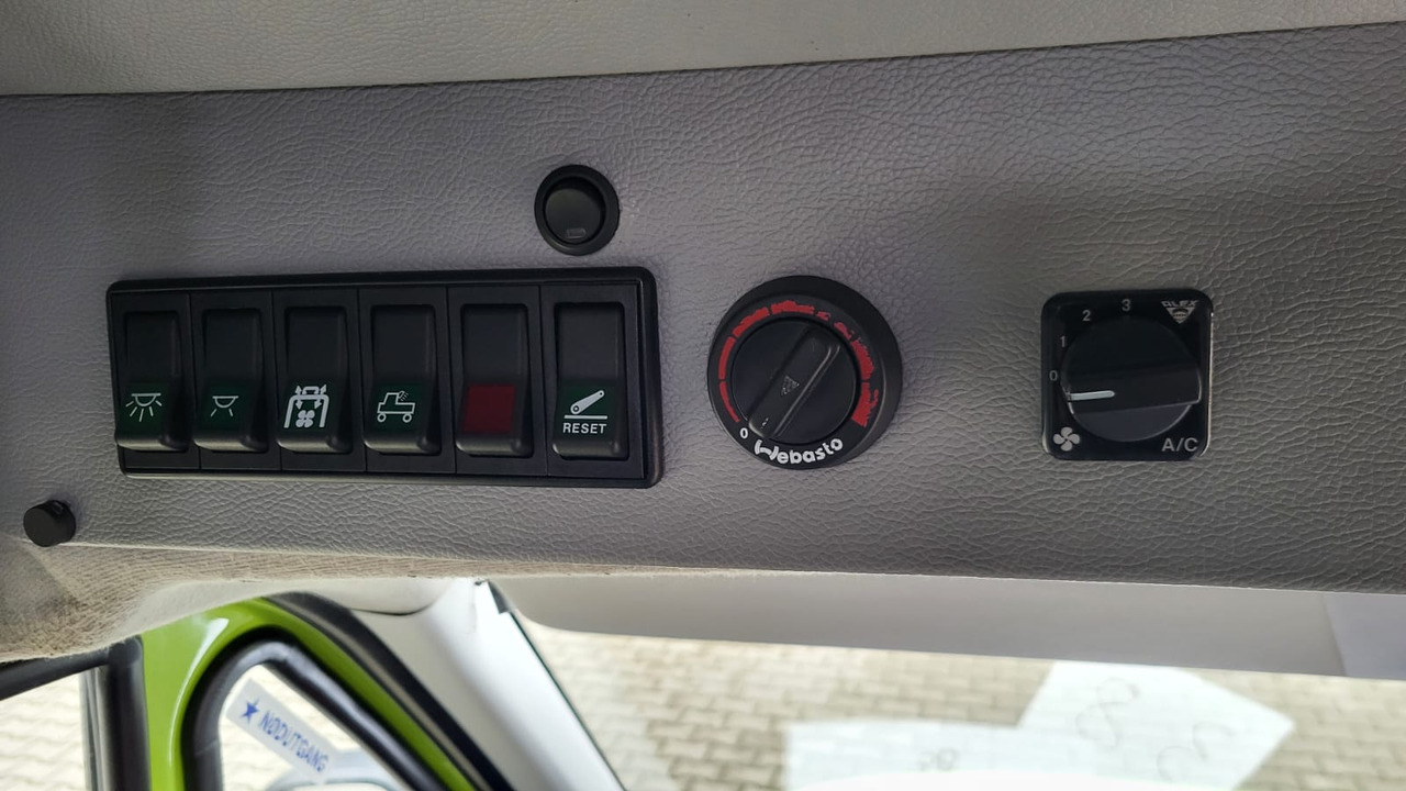 Lizing Iveco Daily 24 places + 4 standing Iveco Daily 24 places + 4 standing: slika 11