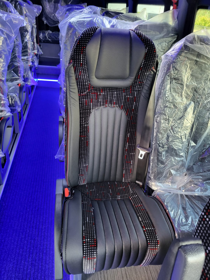 Novu Turistički autobus Mercedes-Benz Sprinter 519 CDI 24 places + 4 standing NEW: slika 13 Novu Turistički autobus Mercedes-Benz Sprinter 519 CDI 24 places + 4 standing NEW: slika 13