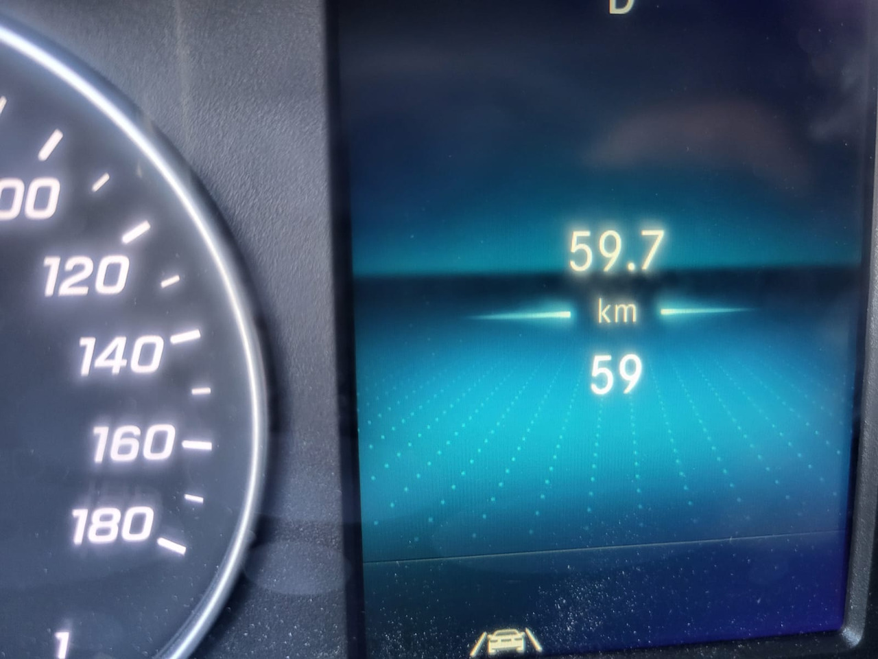 Novu Turistički autobus Mercedes-Benz Sprinter 519 CDI 24 places + 4 standing NEW: slika 18 Novu Turistički autobus Mercedes-Benz Sprinter 519 CDI 24 places + 4 standing NEW: slika 18