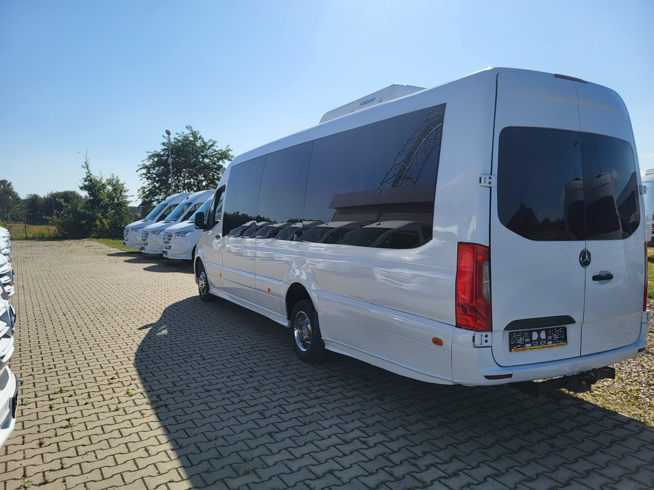 Sprinter 516 CDI 24 places + 4 standing - Prigradski autobus: slika 4 Sprinter 516 CDI 24 places + 4 standing - Prigradski autobus: slika 4