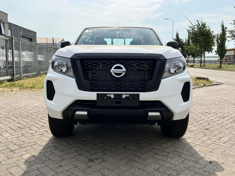 Novu Pikap, Dostavno vozilo sa duplom kabinom Nissan Navara 4x4 - 22 UNITS - 2.5 D Double Cab - XE - EURO 2 - NEW!! READY FOR WORK!!!: slika 7