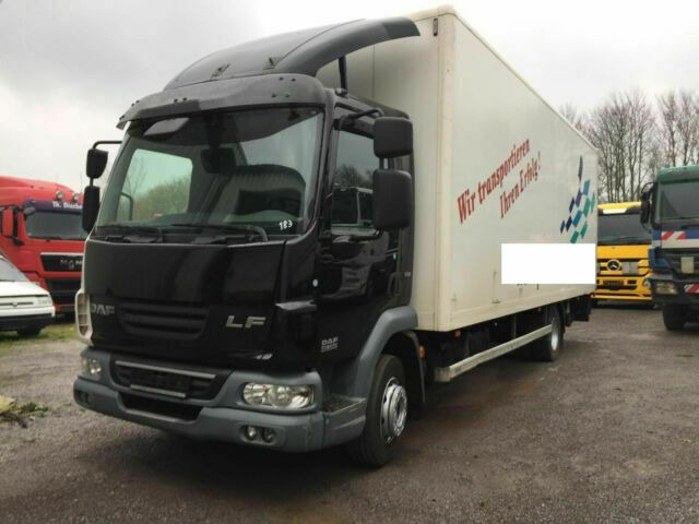 DAF LF 45-250 Koffer E5 EEV LBW Klima AHK - Kamion sa zatvorenim sandukom: slika 1 DAF LF 45-250 Koffer E5 EEV LBW Klima AHK - Kamion sa zatvorenim sandukom: slika 1