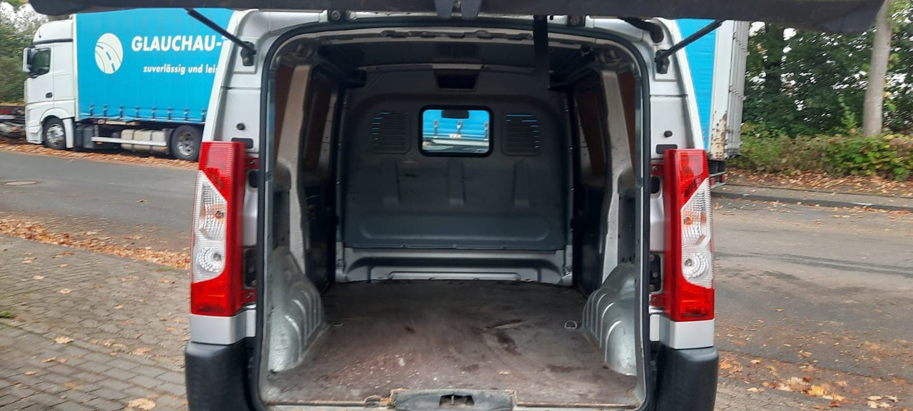 Fiat Scudo Klima 2xSchiebetür - Mali kombi: slika 5 Fiat Scudo Klima 2xSchiebetür - Mali kombi: slika 5