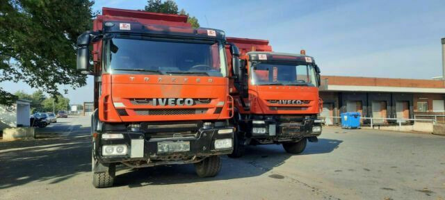 Iveco 260AD500PS 6x4 Blatt/Blatt AHK Retarder - Istovarivač: slika 2 Iveco 260AD500PS 6x4 Blatt/Blatt AHK Retarder - Istovarivač: slika 2