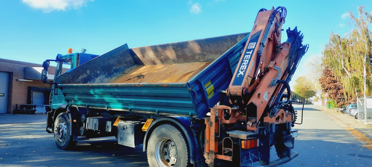 Iveco ML180E28K 4x2 mit Kran/Funk/Greifer - Istovarivač, Kamion sa dizalicom: slika 5 Iveco ML180E28K 4x2 mit Kran/Funk/Greifer - Istovarivač, Kamion sa dizalicom: slika 5