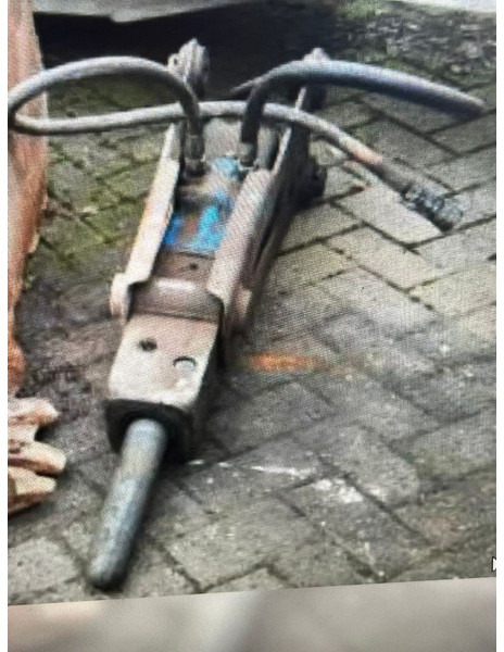 Kubota Stemmhammer - Hidraulični čekić za Građevinska mašina: slika 1 Kubota Stemmhammer - Hidraulični čekić za Građevinska mašina: slika 1