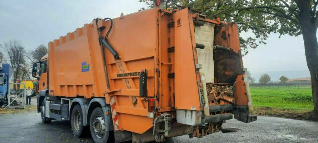 MAN 26.320 Müllwagen Faun Variopress - Kamion za smeće: slika 4 MAN 26.320 Müllwagen Faun Variopress - Kamion za smeće: slika 4