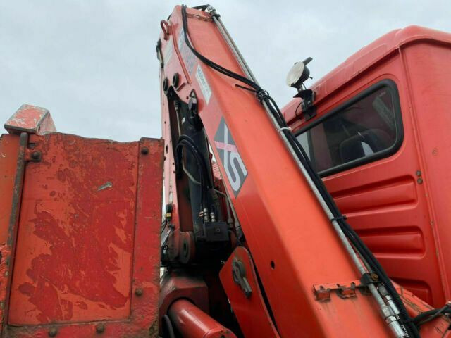 MAN ME18.284 mit Kran Not Aus Hiab 122B - Kamion sa tovarnim sandukom, Kamion sa dizalicom: slika 4 MAN ME18.284 mit Kran Not Aus Hiab 122B - Kamion sa tovarnim sandukom, Kamion sa dizalicom: slika 4