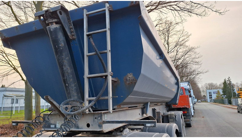 Meiller TR 2 Kippmulde 24 Kubik Stahl Zwillingsbereiffu - Poluprikolica istovarivača: slika 3 Meiller TR 2 Kippmulde 24 Kubik Stahl Zwillingsbereiffu - Poluprikolica istovarivača: slika 3