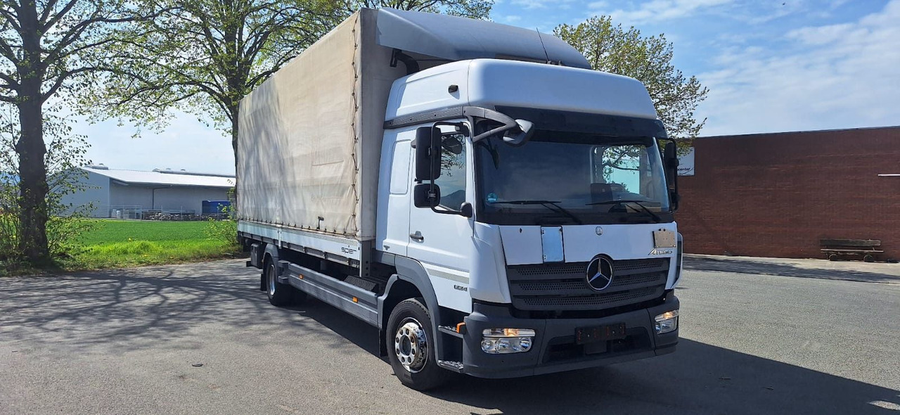 Mercedes-Benz 1224 Atego 3 G.Haus/Hochdach LBW AHK - Kamion sa ceradom: slika 2 Mercedes-Benz 1224 Atego 3 G.Haus/Hochdach LBW AHK - Kamion sa ceradom: slika 2