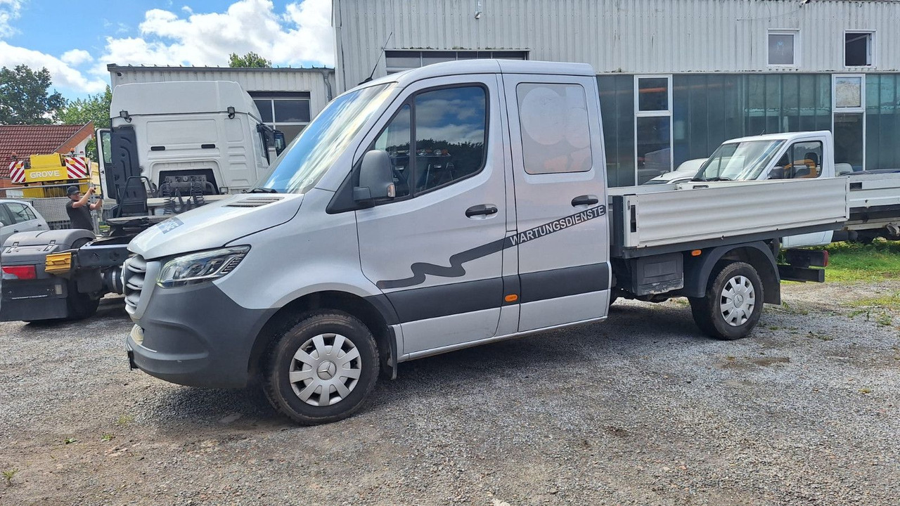 Mercedes-Benz 316 Sprinter III Pritsche DoKa - Dostavno vozilo s ravnom platformom, Dostavno vozilo sa duplom kabinom: slika 3 Mercedes-Benz 316 Sprinter III Pritsche DoKa - Dostavno vozilo s ravnom platformom, Dostavno vozilo sa duplom kabinom: slika 3