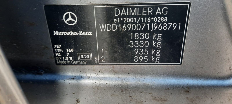 Mercedes-Benz A-Klasse 180 A 180 CDI AVANTGARDE - Automobil: slika 4 Mercedes-Benz A-Klasse 180 A 180 CDI AVANTGARDE - Automobil: slika 4