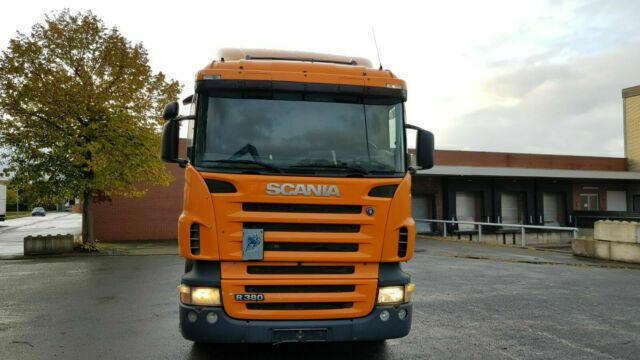 Scania P380PS SZM 4x2 Kipperhydaulik - Tegljač: slika 2 Scania P380PS SZM 4x2 Kipperhydaulik - Tegljač: slika 2