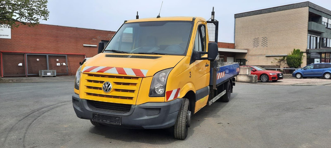 Volkswagen Crafter 50 TDI Lange/Pritsche AHK Klima - Dostavno vozilo s ravnom platformom: slika 4 Volkswagen Crafter 50 TDI Lange/Pritsche AHK Klima - Dostavno vozilo s ravnom platformom: slika 4