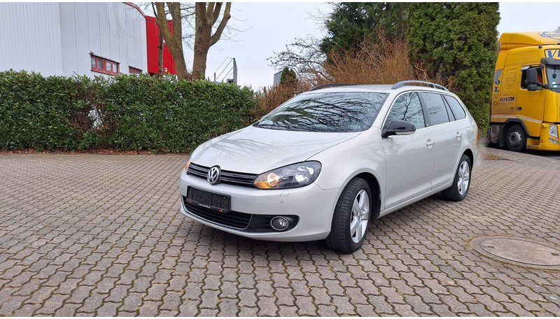 Volkswagen Golf Variant Style - Karavan: slika 2 Volkswagen Golf Variant Style - Karavan: slika 2