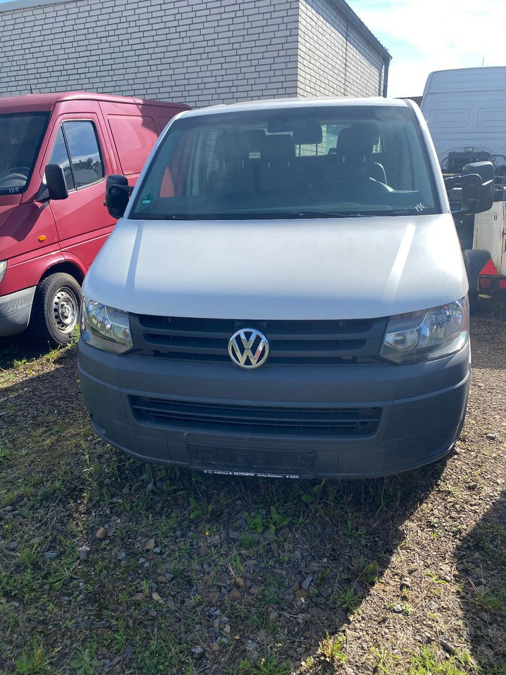 Volkswagen T5 Pritsche Doppelkabine - Dostavno vozilo s ravnom platformom, Dostavno vozilo sa duplom kabinom: slika 2 Volkswagen T5 Pritsche Doppelkabine - Dostavno vozilo s ravnom platformom, Dostavno vozilo sa duplom kabinom: slika 2