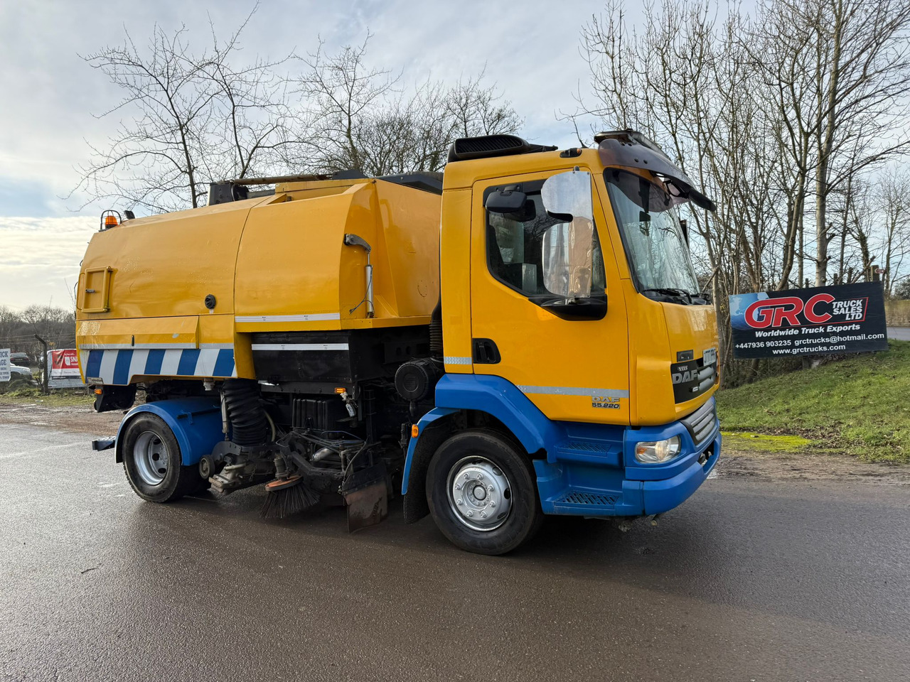 2010 DAF LF 55.220 Road Sweeper - Kamion sa tovarnim sandukom: slika 3 2010 DAF LF 55.220 Road Sweeper - Kamion sa tovarnim sandukom: slika 3