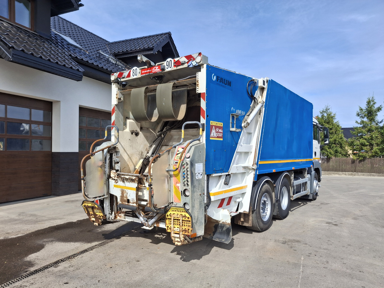 MAN MAN TGS 28.360 Śmieciarka Müllwagen Garbage Truck FAUN 3 Osie - Kamion za smeće: slika 5 MAN MAN TGS 28.360 Śmieciarka Müllwagen Garbage Truck FAUN 3 Osie - Kamion za smeće: slika 5