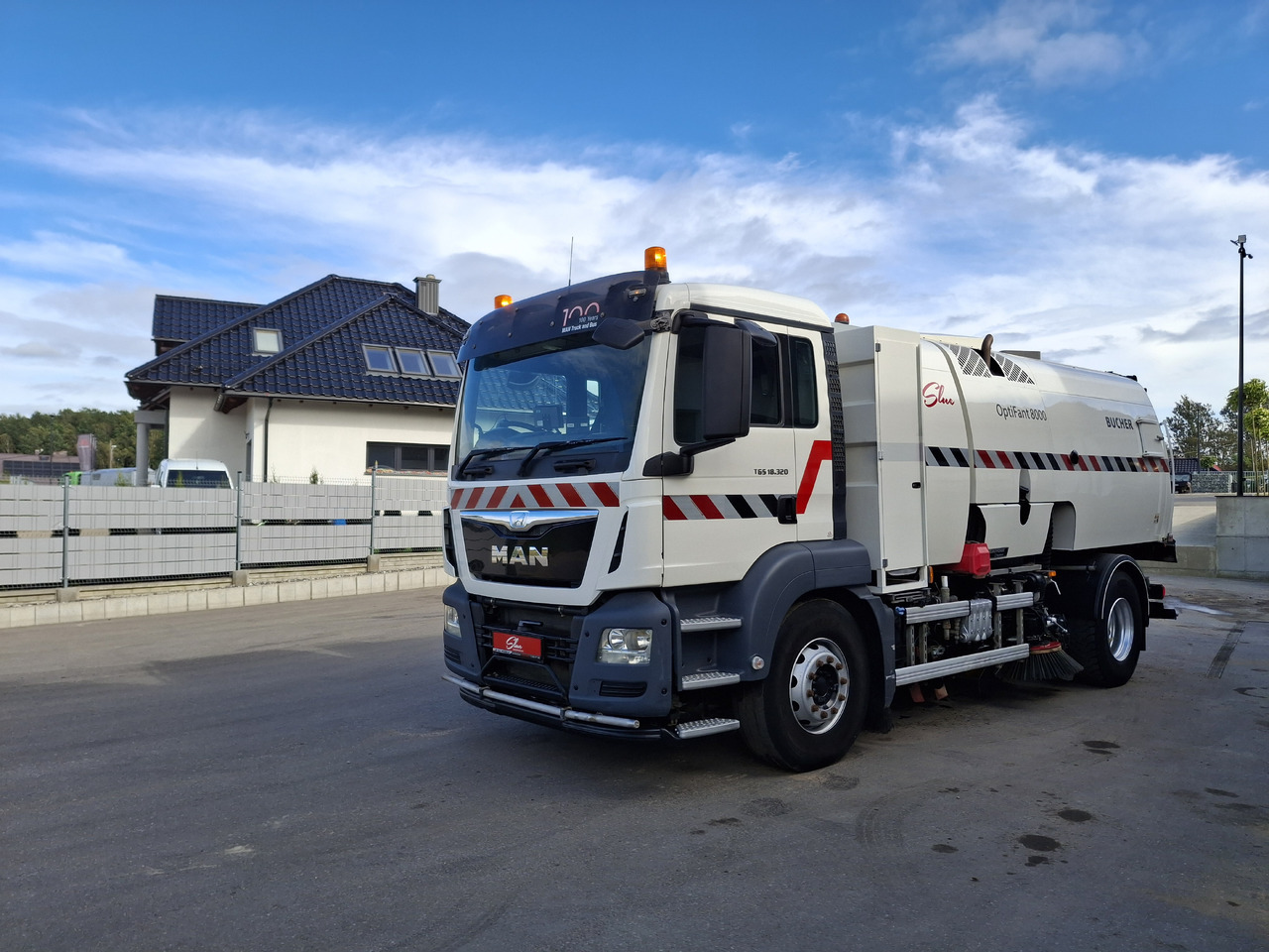 MAN TGS 18.320 Zamiatarka Kehrmaschine BUCHER OptiFant 8000 Karcher Euro 6 PM10 L/R Hochdruckreinigung - Autočistilica: slika 2 MAN TGS 18.320 Zamiatarka Kehrmaschine BUCHER OptiFant 8000 Karcher Euro 6 PM10 L/R Hochdruckreinigung - Autočistilica: slika 2