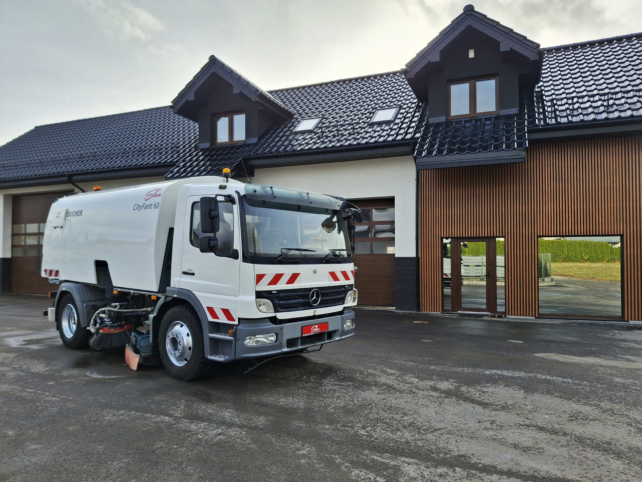 Mercedes-Benz Atego 1524 Zamiatarka Kehrmaschine BUCHER 2 Motoren Sweeper - Autočistilica: slika 1 Mercedes-Benz Atego 1524 Zamiatarka Kehrmaschine BUCHER 2 Motoren Sweeper - Autočistilica: slika 1