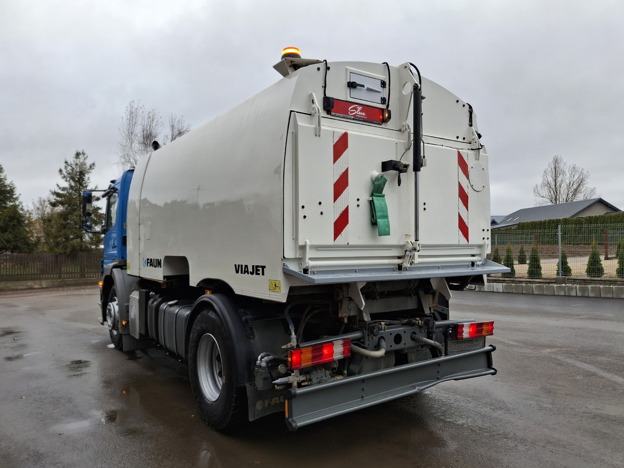 Mercedes-Benz Axor 1829 Zamiatarka Kehrmaschine FAUN Euro5 PM10 76 Tyś KM 2010 - Autočistilica: slika 3 Mercedes-Benz Axor 1829 Zamiatarka Kehrmaschine FAUN Euro5 PM10 76 Tyś KM 2010 - Autočistilica: slika 3