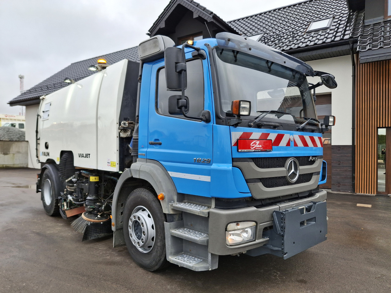 Mercedes-Benz Axor 1829 Zamiatarka Kehrmaschine FAUN Euro5 PM10 76 Tyś KM 2010 - Autočistilica: slika 1 Mercedes-Benz Axor 1829 Zamiatarka Kehrmaschine FAUN Euro5 PM10 76 Tyś KM 2010 - Autočistilica: slika 1