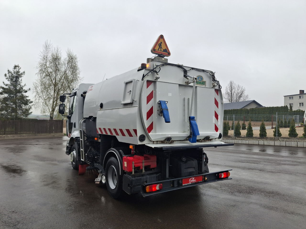 RENAULT Midlum 220 Zamiatarka Kehrmaschine Johnston 2 Motoren Szczotki L/R - Autočistilica: slika 3 RENAULT Midlum 220 Zamiatarka Kehrmaschine Johnston 2 Motoren Szczotki L/R - Autočistilica: slika 3