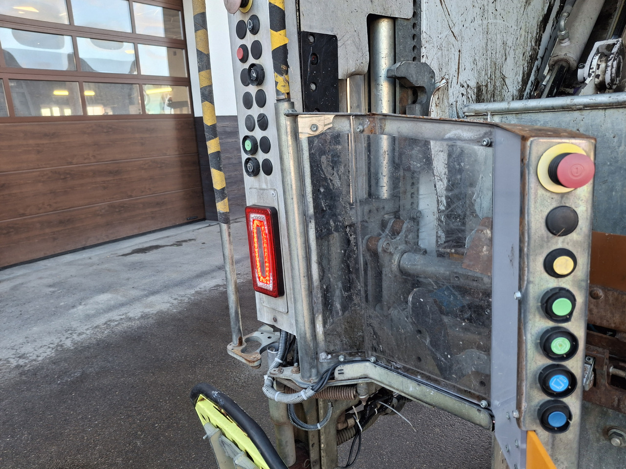 Renault D26 Śmieciarka Mullwagen Environnement VR5 LEV Euro 6 - Kamion za smeće: slika 5 Renault D26 Śmieciarka Mullwagen Environnement VR5 LEV Euro 6 - Kamion za smeće: slika 5