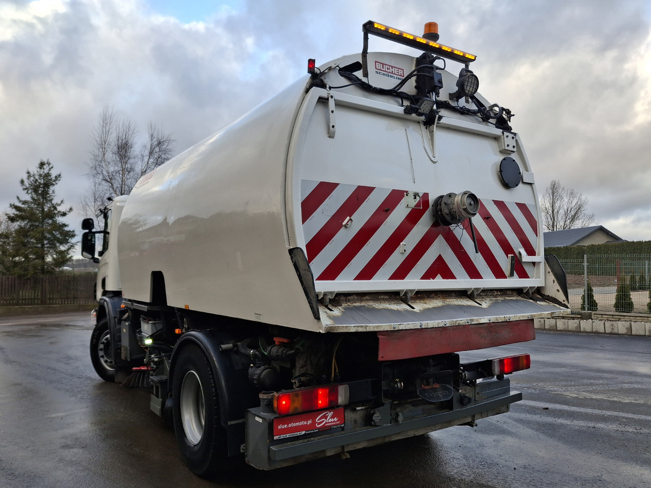 SCANIA 94G Zamiatarka Kehrmaschine BUCHER L/R Frontbürste 2 Motoren Odchwaszczarka Przednia Szczotka - Autočistilica: slika 5 SCANIA 94G Zamiatarka Kehrmaschine BUCHER L/R Frontbürste 2 Motoren Odchwaszczarka Przednia Szczotka - Autočistilica: slika 5