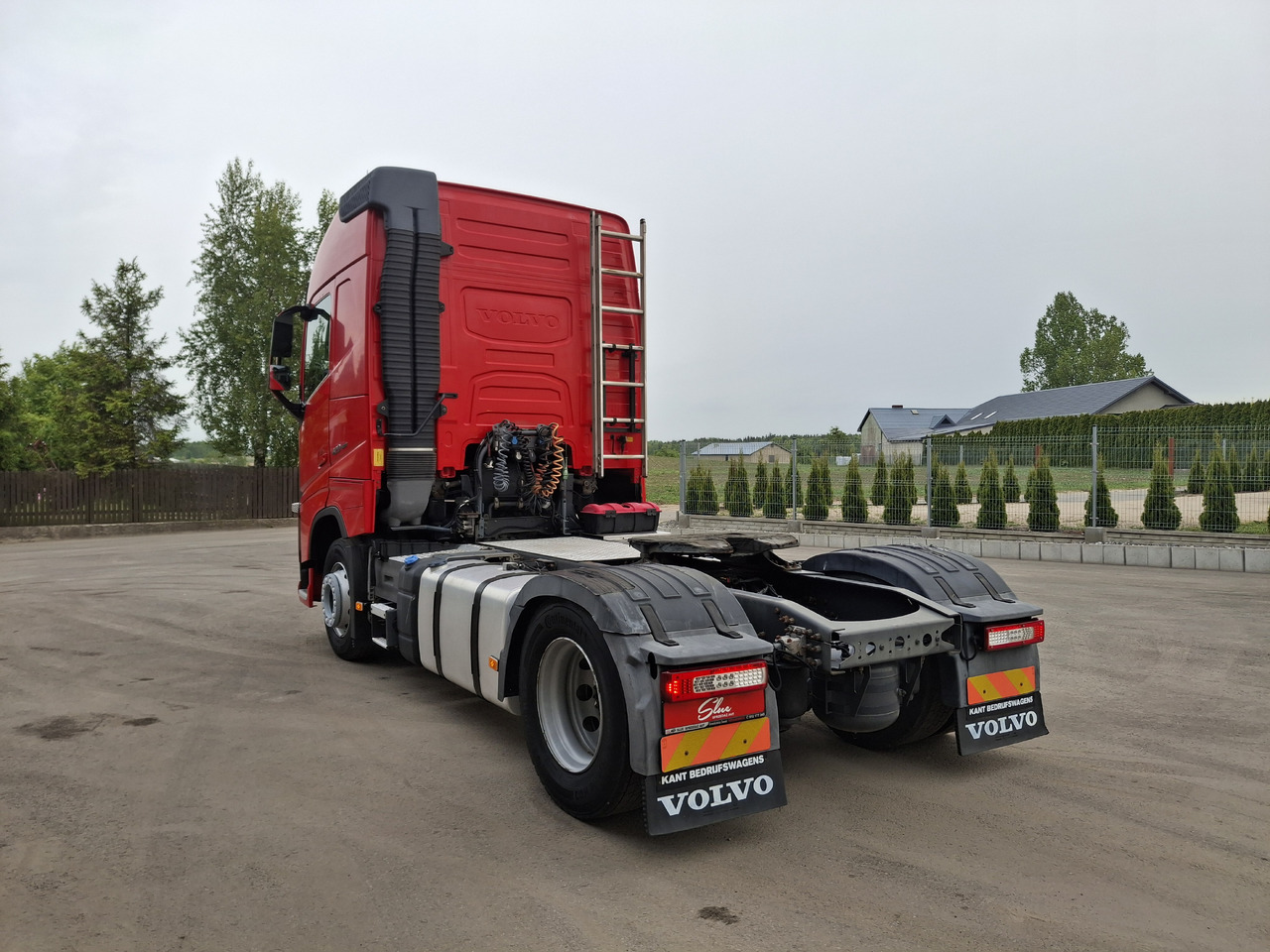 VOLVO FH 420 ADR Sattelzugmaschine Euro 6 Ciągnik Siodłowy Automat Światła LED - Tegljač: slika 3 VOLVO FH 420 ADR Sattelzugmaschine Euro 6 Ciągnik Siodłowy Automat Światła LED - Tegljač: slika 3
