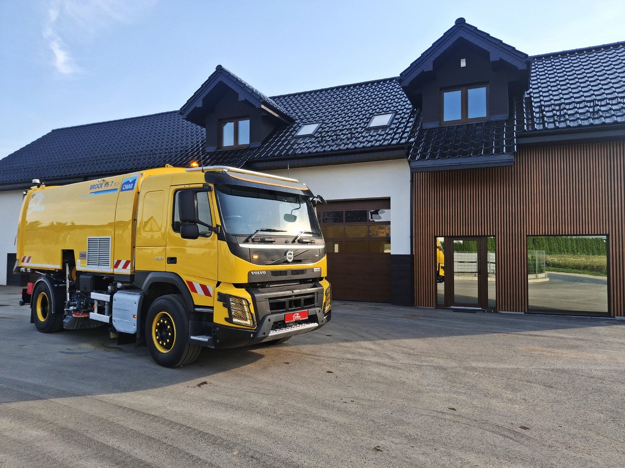 VOLVO FMX 420 Zamiatarka Kehrmaschine Euro 6 PM2.5 BROCK VS 7 TECH Karcher L/R 2145 Mth 2021r - Autočistilica: slika 1 VOLVO FMX 420 Zamiatarka Kehrmaschine Euro 6 PM2.5 BROCK VS 7 TECH Karcher L/R 2145 Mth 2021r - Autočistilica: slika 1