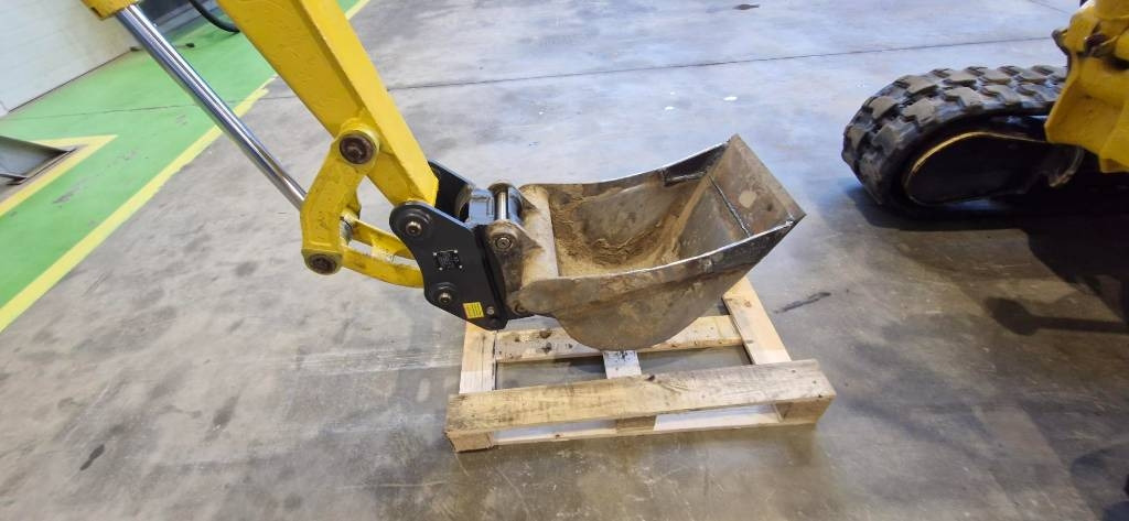 Mini bager Komatsu PC 26 MR: slika 12