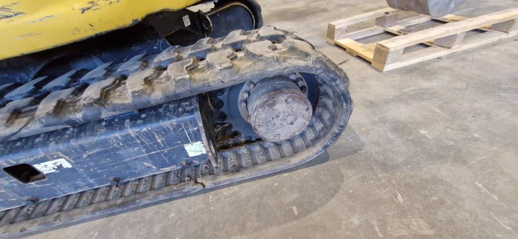 Mini bager Komatsu PC 26 MR: slika 6