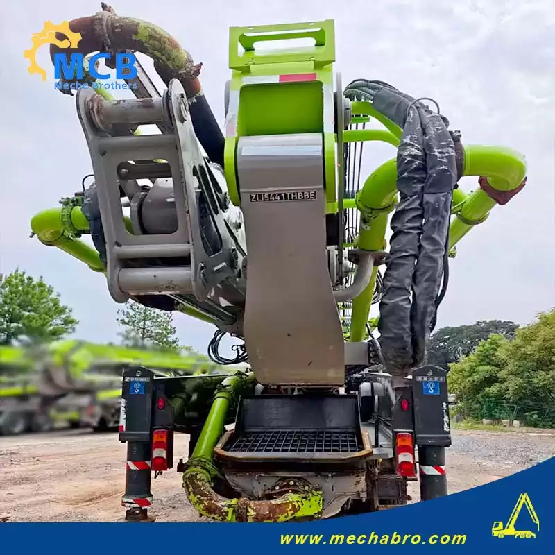 ZOOMLION ZLJ5441THBBE - Auto pumpa za beton: slika 4 ZOOMLION ZLJ5441THBBE - Auto pumpa za beton: slika 4