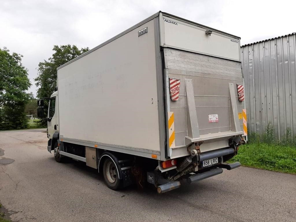 DAF FA 45.180 4X2 KITCHEN  - Kamion sa zatvorenim sandukom: slika 2 DAF FA 45.180 4X2 KITCHEN  - Kamion sa zatvorenim sandukom: slika 2
