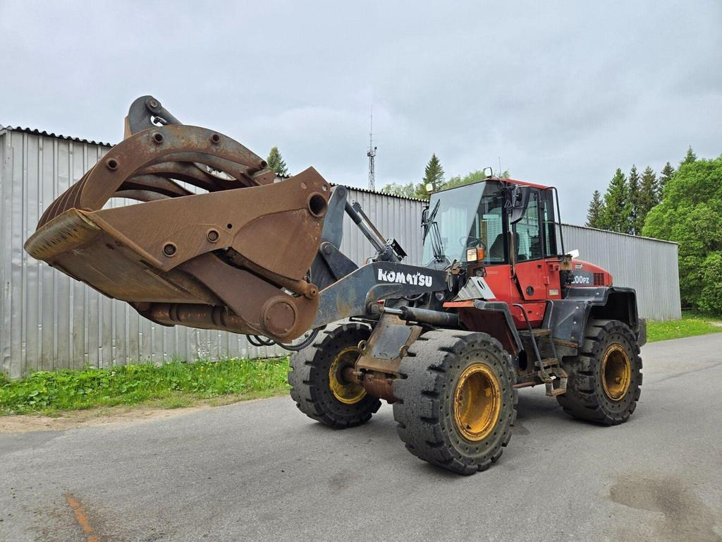 Komatsu WA200PZ-6 - Utovarivač točkaš: slika 1 Komatsu WA200PZ-6 - Utovarivač točkaš: slika 1