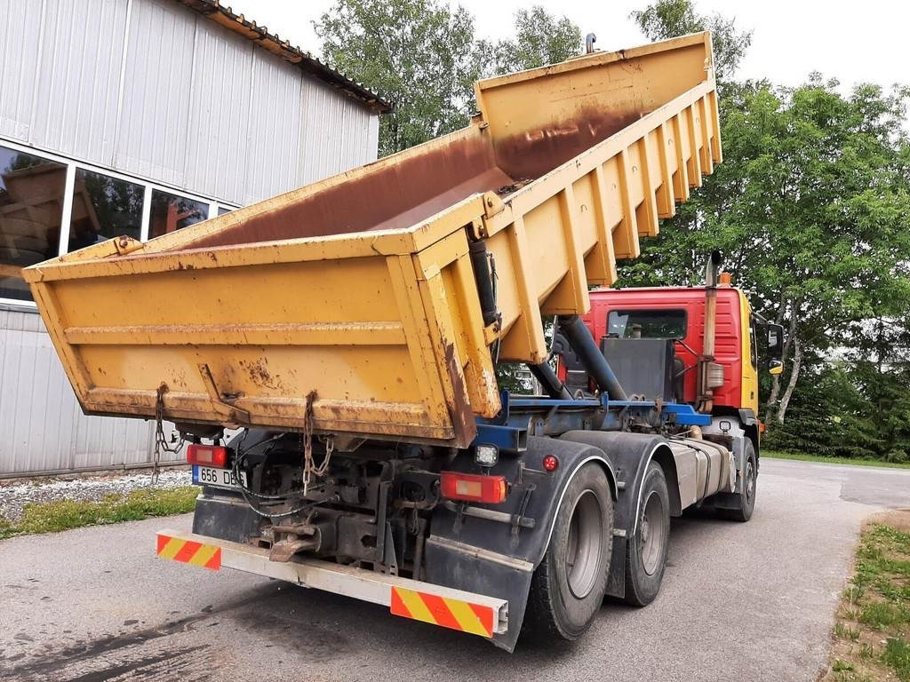 Volvo FM12 460 6X2 JOAB 338kW - Kamion sa hidrauličnom kukom: slika 3 Volvo FM12 460 6X2 JOAB 338kW - Kamion sa hidrauličnom kukom: slika 3