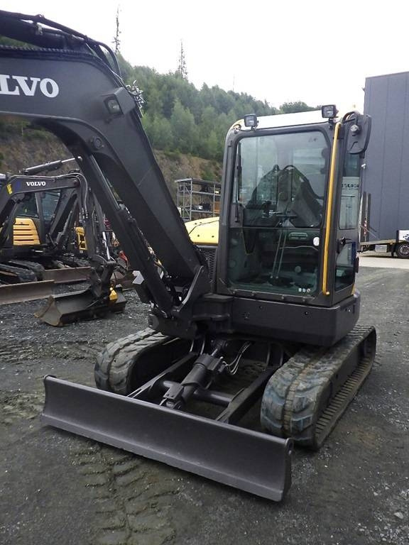 Volvo ECR 58 D mit Tiltrotator Steelwrist - Mini bager: slika 2 Volvo ECR 58 D mit Tiltrotator Steelwrist - Mini bager: slika 2