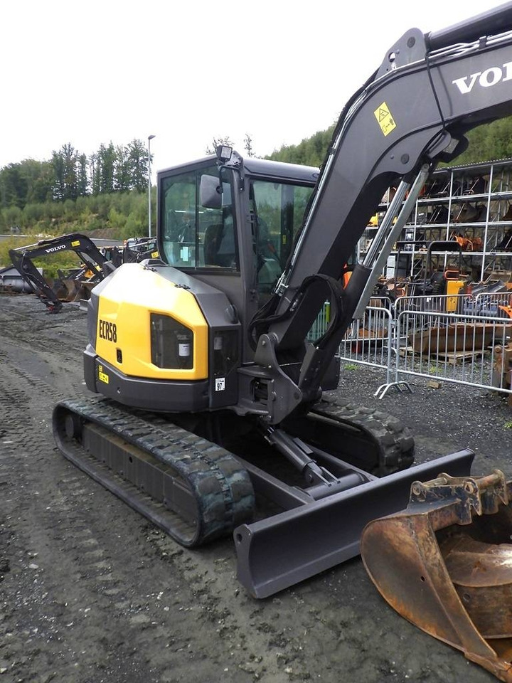 Volvo ECR 58 F - Mini bager: slika 4 Volvo ECR 58 F - Mini bager: slika 4