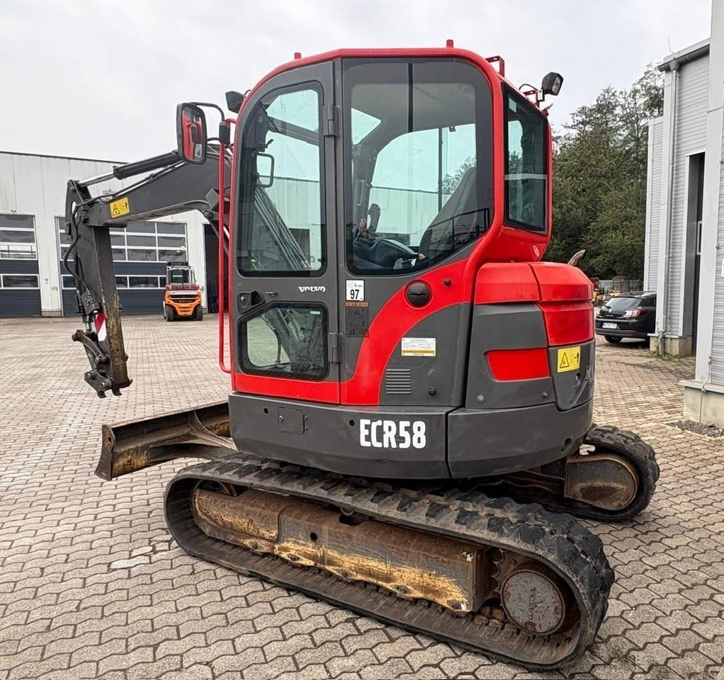 Volvo ECR 58 - Mini bager: slika 4 Volvo ECR 58 - Mini bager: slika 4