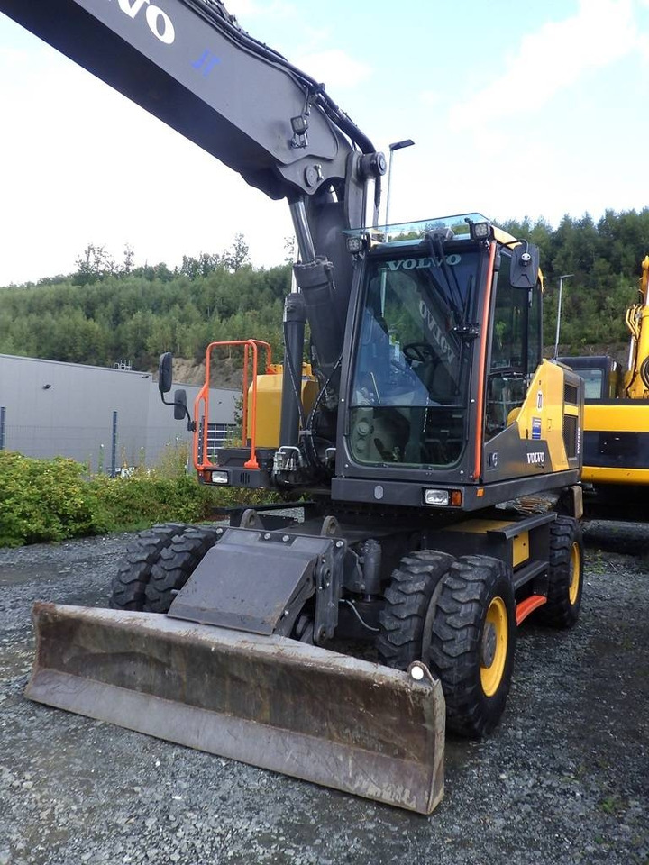 Volvo EW 220 E - Bager točkaš: slika 2 Volvo EW 220 E - Bager točkaš: slika 2