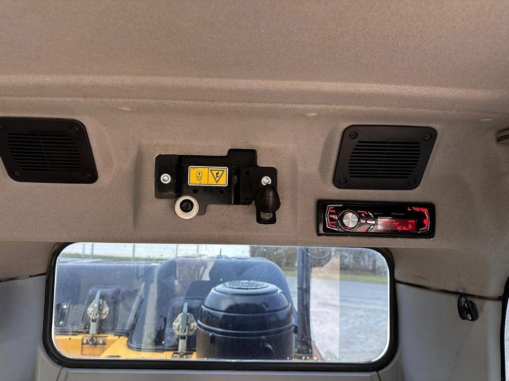 Bager guseničar CAT 324 E LN: slika 10