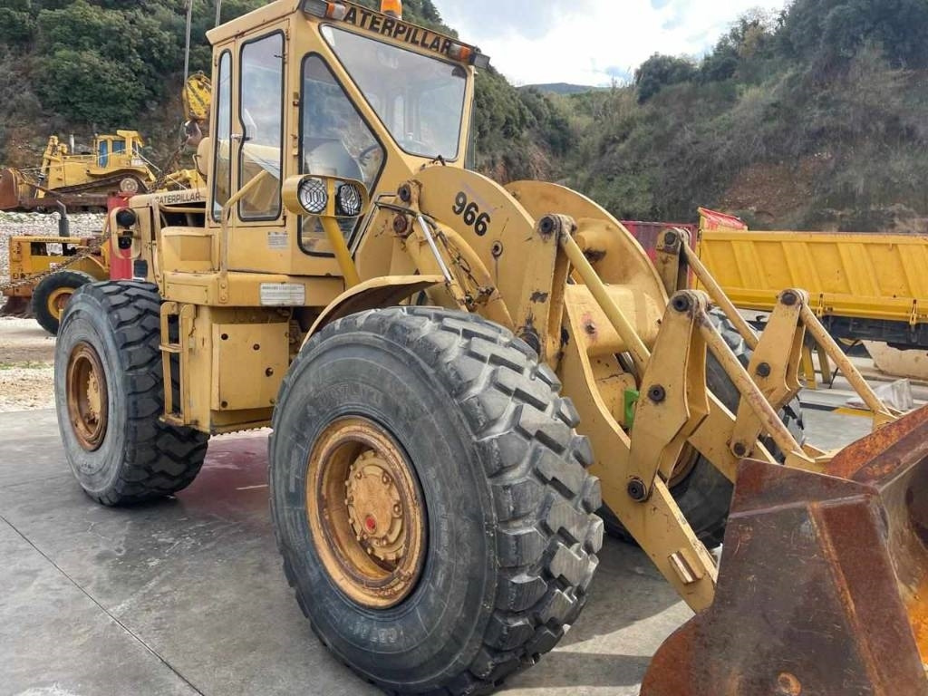 CAT 966 C - Utovarivač točkaš: slika 5 CAT 966 C - Utovarivač točkaš: slika 5