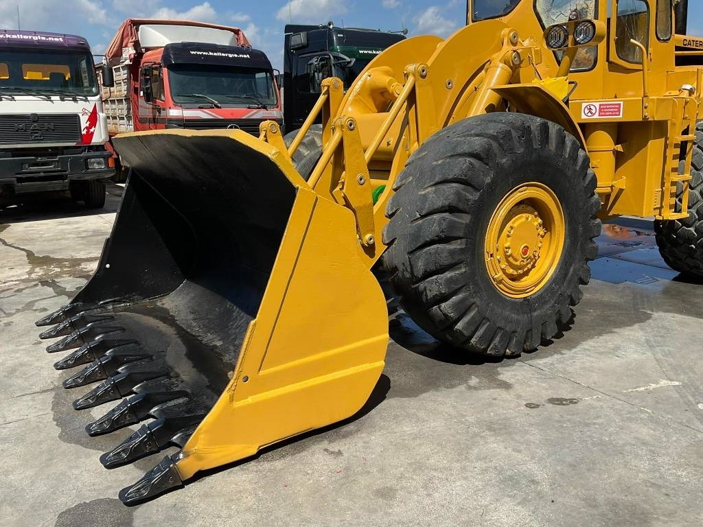 Utovarivač točkaš CAT 966C: slika 12