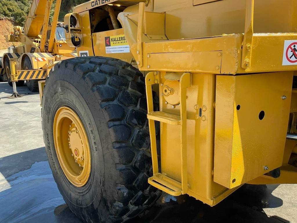 CAT 966C - Utovarivač točkaš: slika 5 CAT 966C - Utovarivač točkaš: slika 5